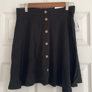Maurices button front skirt. New with tags.